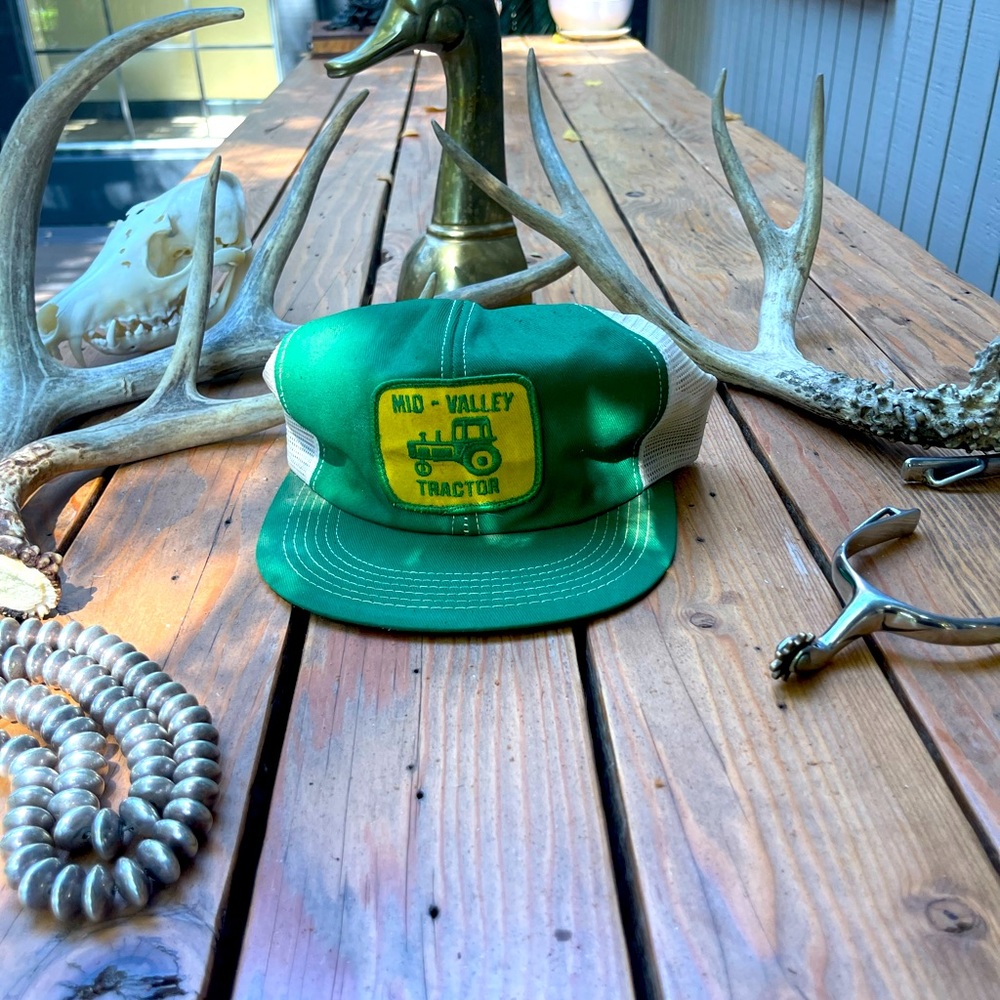 Trucker hat “Mid Valley Tractor”